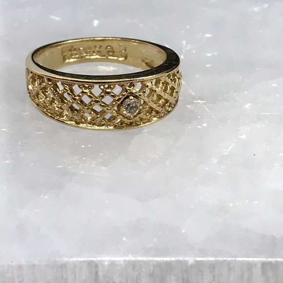 Avon ring - Picture 2 of 5